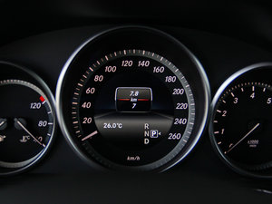 2014Ŀ E 260L A п؅^