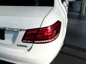 2014Ŀ E 300L  ϸ