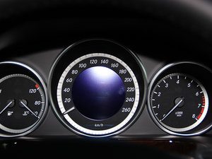 2014Ŀ E 300L  п؅^