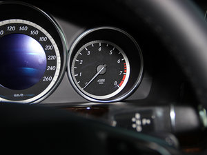 2014Ŀ E 300L  п؅^