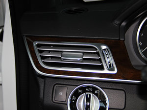 2014Ŀ E 300L  п؅^