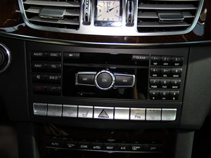 2014Ŀ E 300L  п؅^