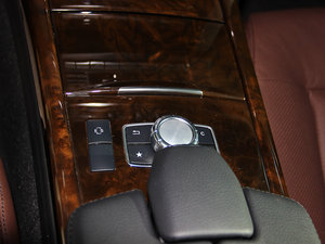 2014Ŀ E 300L  п؅^