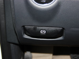 2014Ŀ E 300L  п؅^