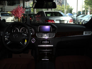 2014Ŀ E 300L  п؅^