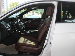 2014Ŀ E 300L  ռ