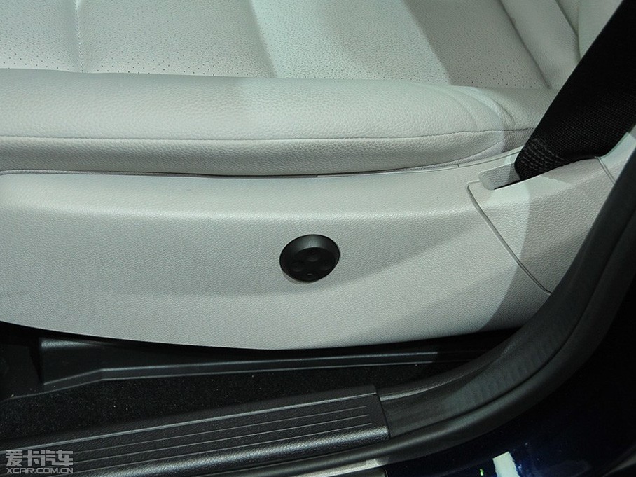 2014YGLK GLK 260 4MATIC (dng)