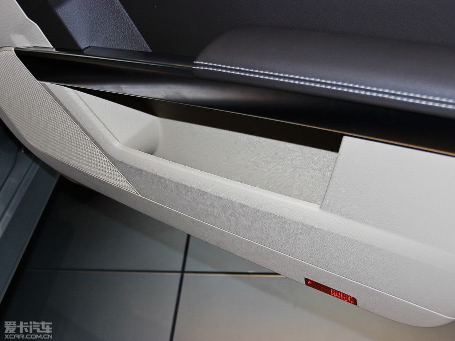 2014YGLK GLK 300 4MATIC Ӹ