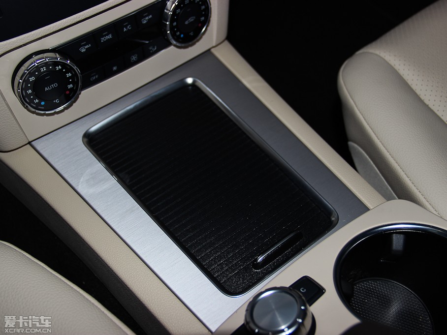 2014YGLK GLK 300 4MATIC (dng)