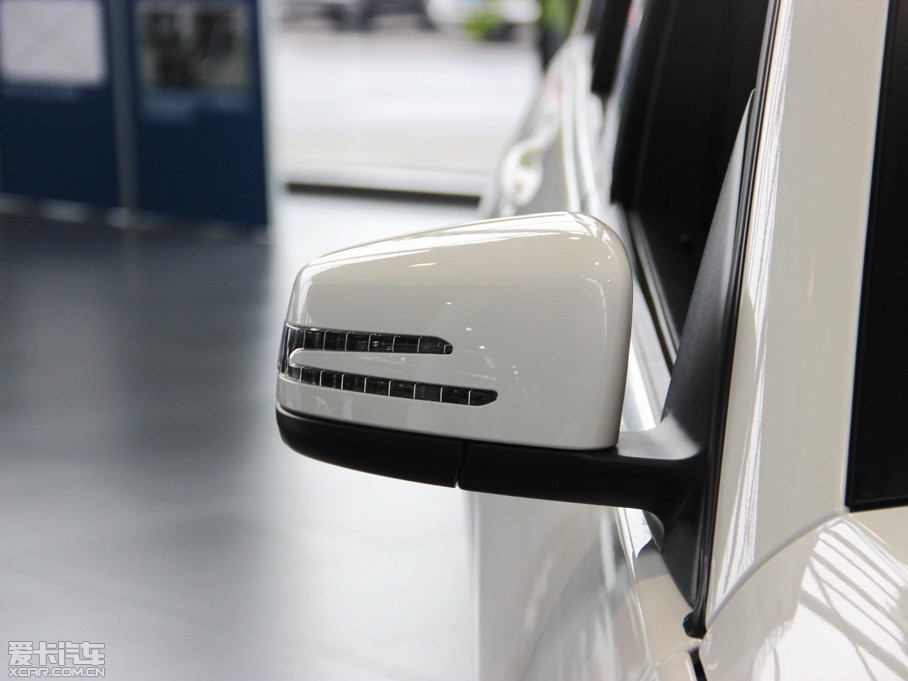 2014YGLK GLK 300 4MATIC (dng)