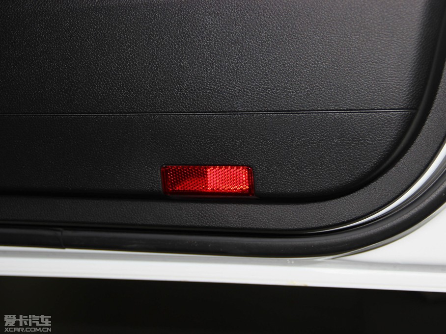 2014YGLK GLK 300 4MATIC (dng)