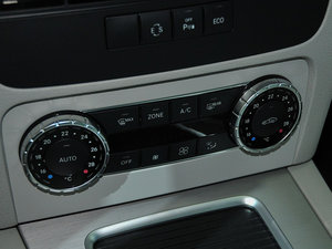 2014GLK 260 4MATIC Ӹ п؅^