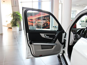 2014GLK 300 4MATIC r g