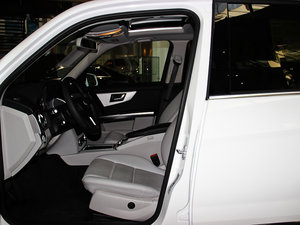 2014GLK 300 4MATIC r g