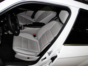 2014GLK 300 4MATIC r(sh) g