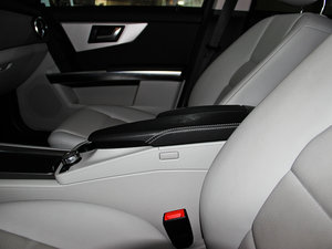 2014GLK 300 4MATIC r(sh) g