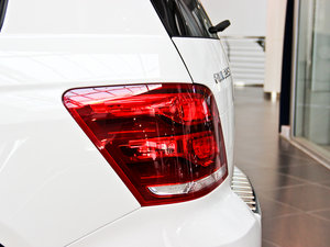 2014GLK 300 4MATIC r ^