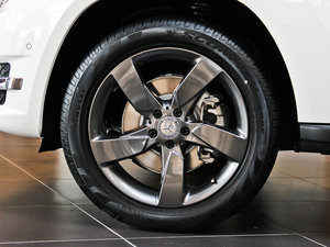 2014GLK 300 4MATIC r ^