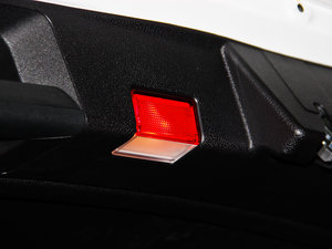 2014GLK 300 4MATIC r g