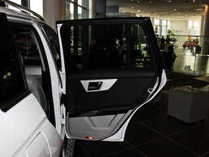 2014GLK 300 4MATIC r g