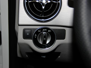 2014GLK 300 4MATIC r п؅^