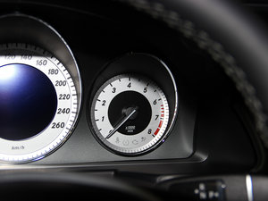 2014GLK 300 4MATIC r п؅^