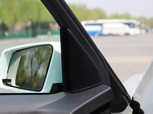 2014GLK 260 4MATIC Ӹ п؅^