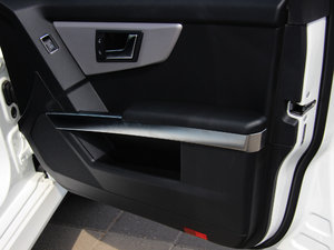 2014GLK 260 4MATIC Ӹ п؅^