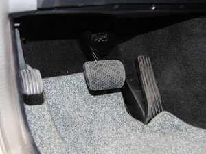 2014GLK 260 4MATIC Ӹ п؅^