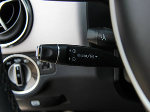 2014GLK 260 4MATIC Ӹ п؅^