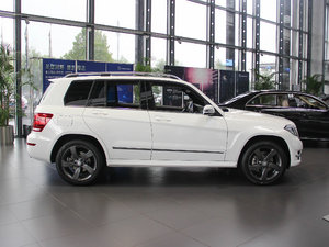 2014GLK 300 4MATIC Ӹ w^