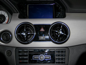 2014GLK 300 4MATIC Ӹ п؅^(q)