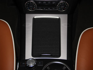 2014GLK 300 4MATIC Ӹ п؅^(q)