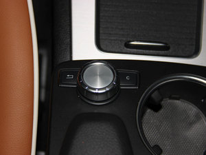 2014GLK 300 4MATIC Ӹ п؅^(q)