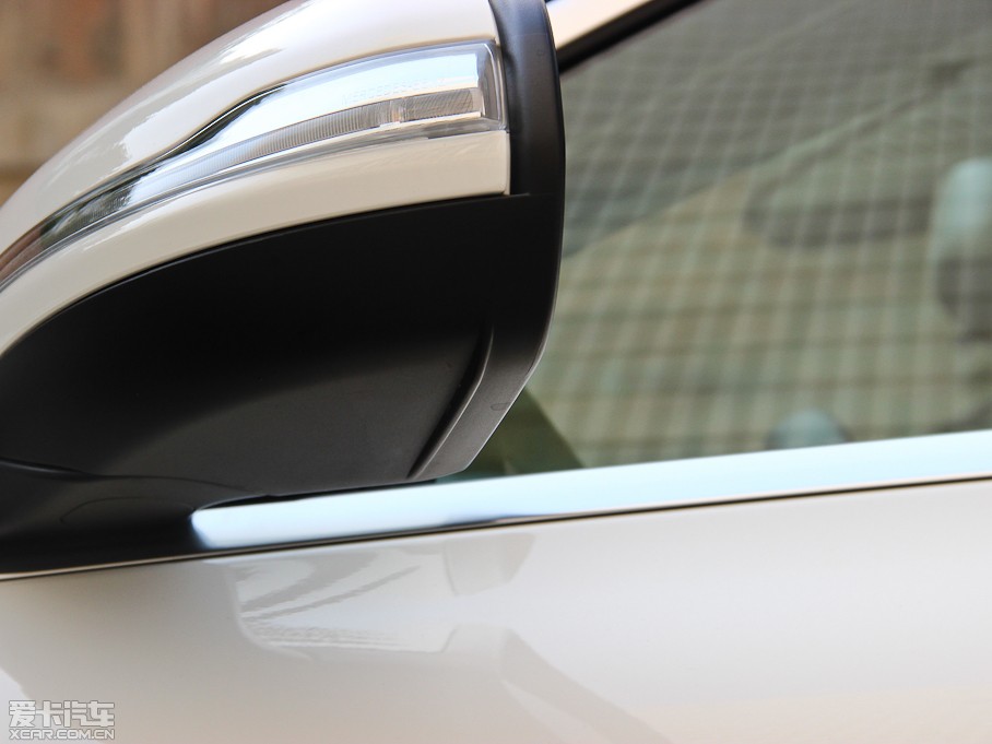 2015YC C 200 L \(yn)