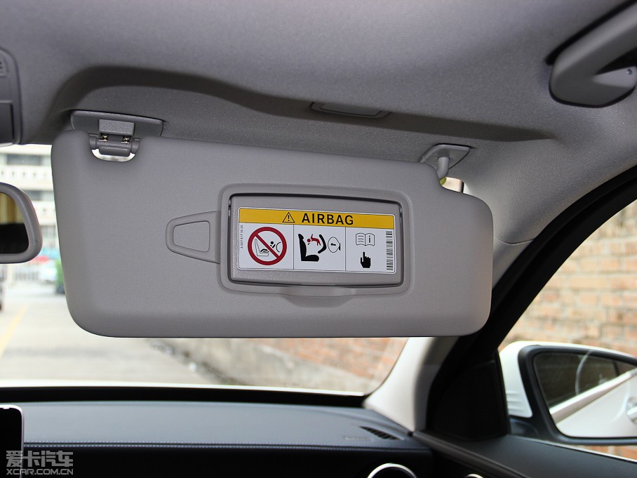 2015YC C 200 L \(yn)