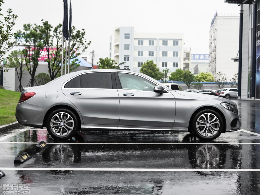 2015YC(j) C 200 L \(yn)(dng)