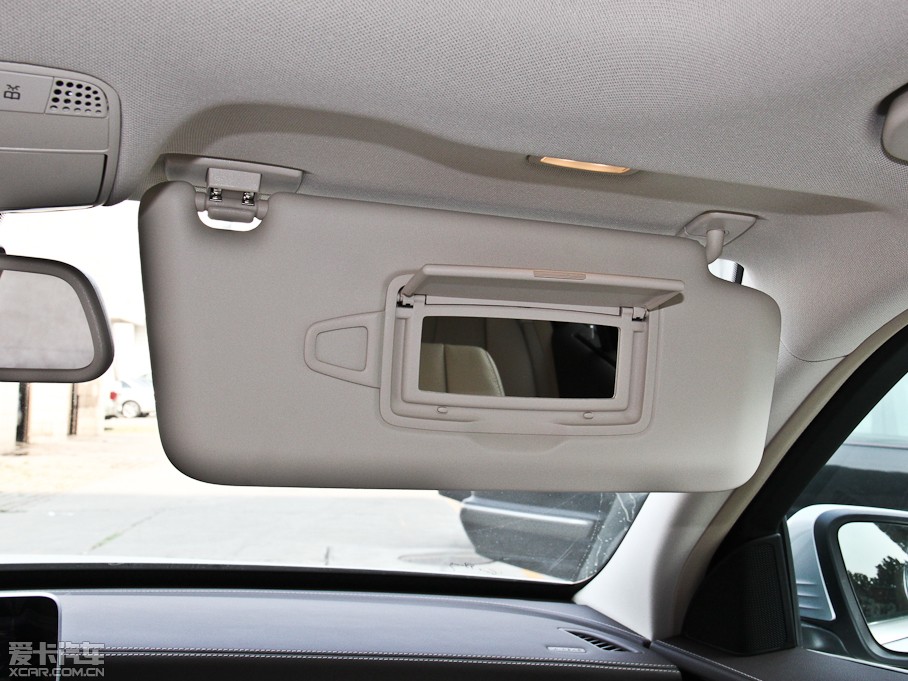 2015YC(j) C 200 L 