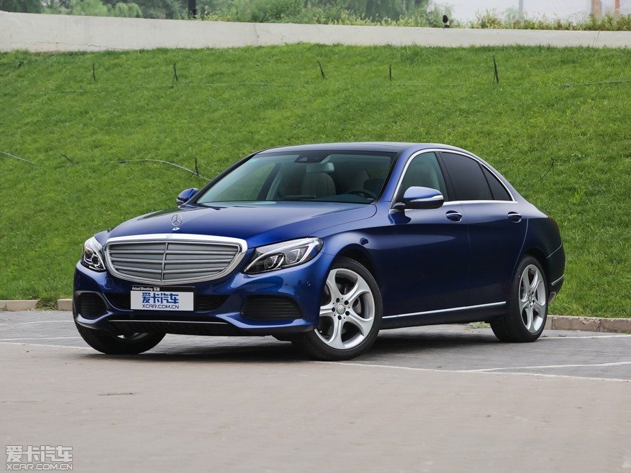 2015YC C 260 L