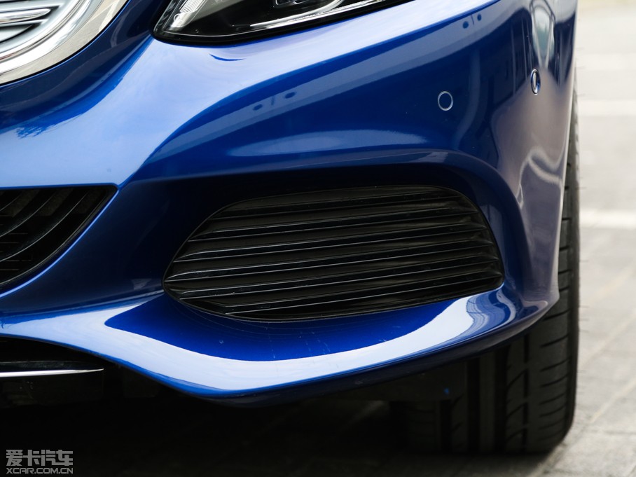 2015YC(j) C 260 L