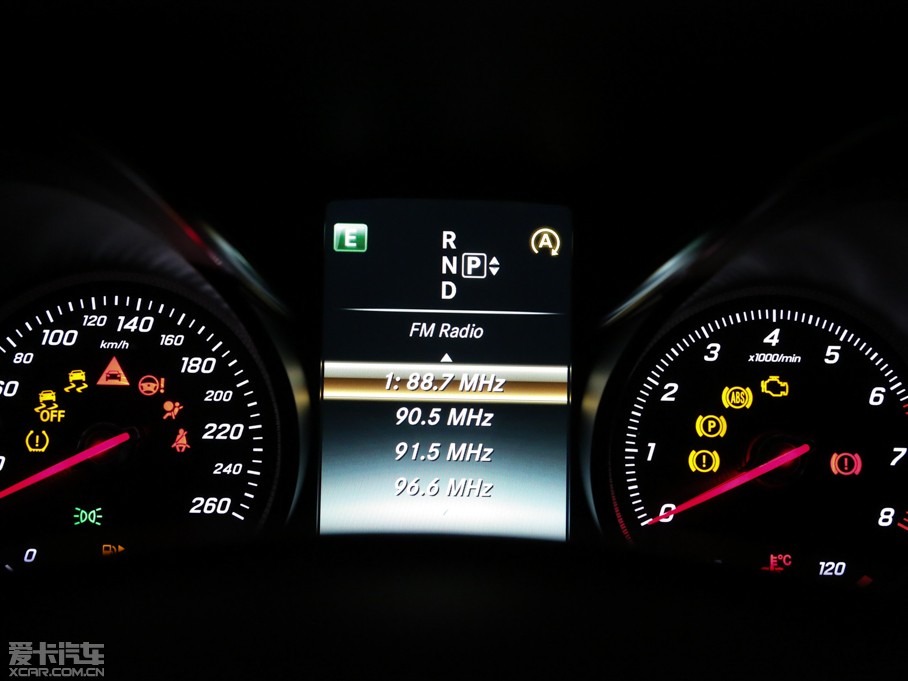 2015YC(j) C 260 L