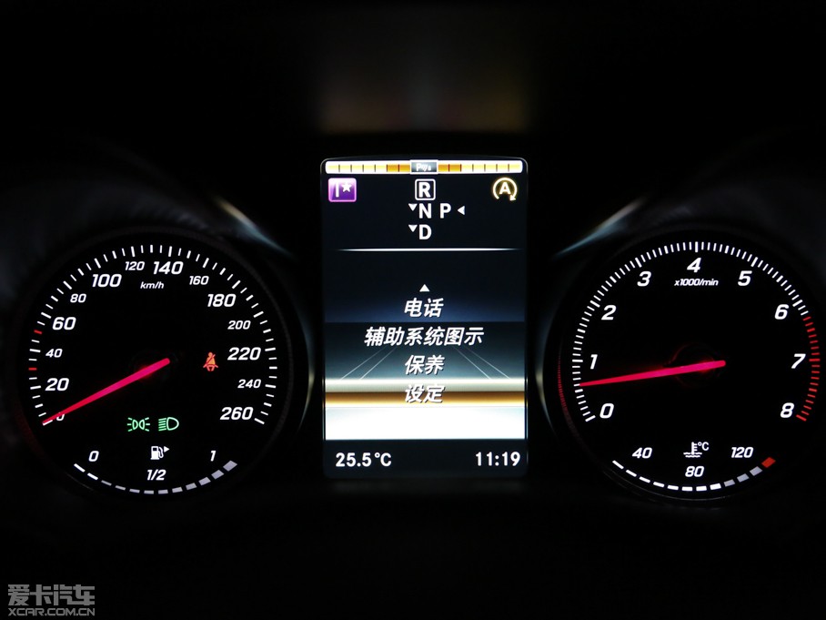 2015YC(j) C 260 L