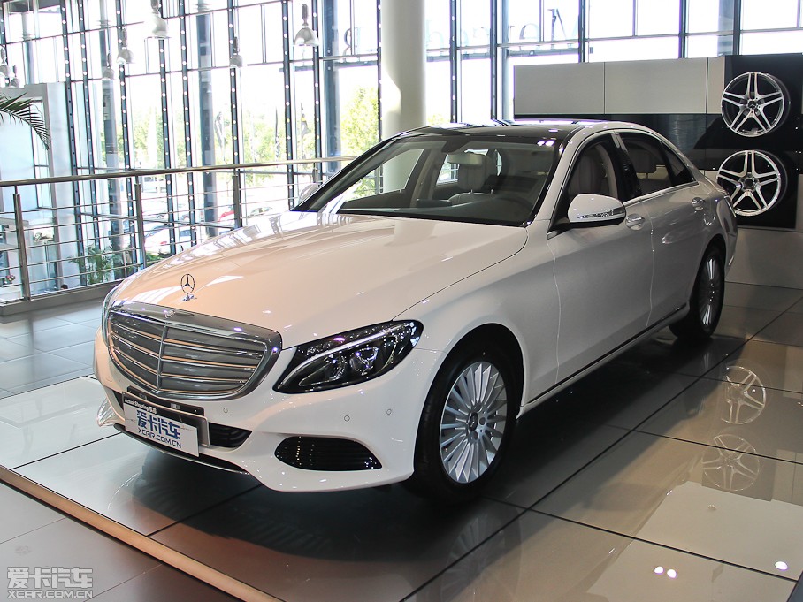 2015YC C 200 L 