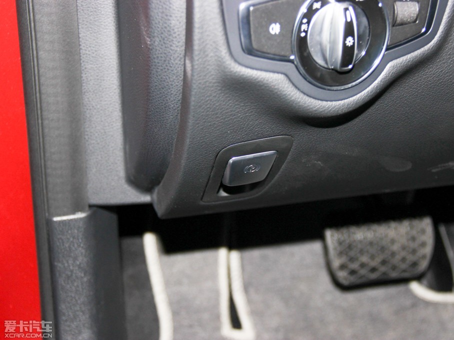 2015YC(j) C 200 L 