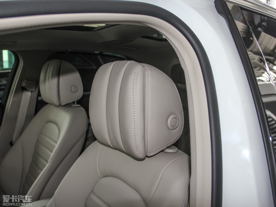 2015YC(j) C 200 L 4MATIC