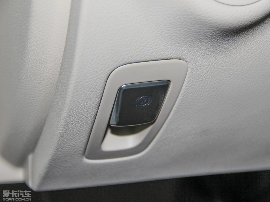 2015YC C 200 L 4MATIC