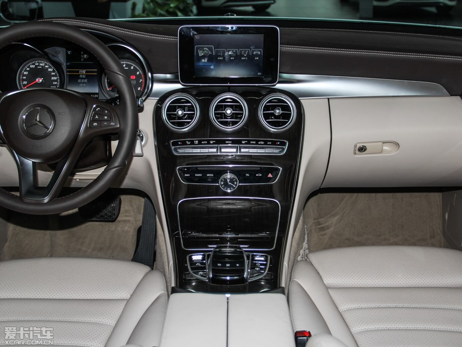 2015YC C 200 L 4MATIC