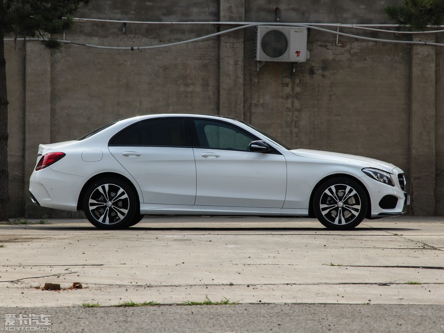 2015YC C 200 4MATIC \