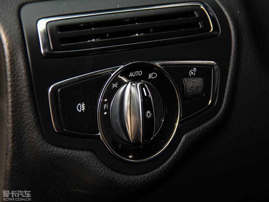 2015YC C 200 4MATIC \