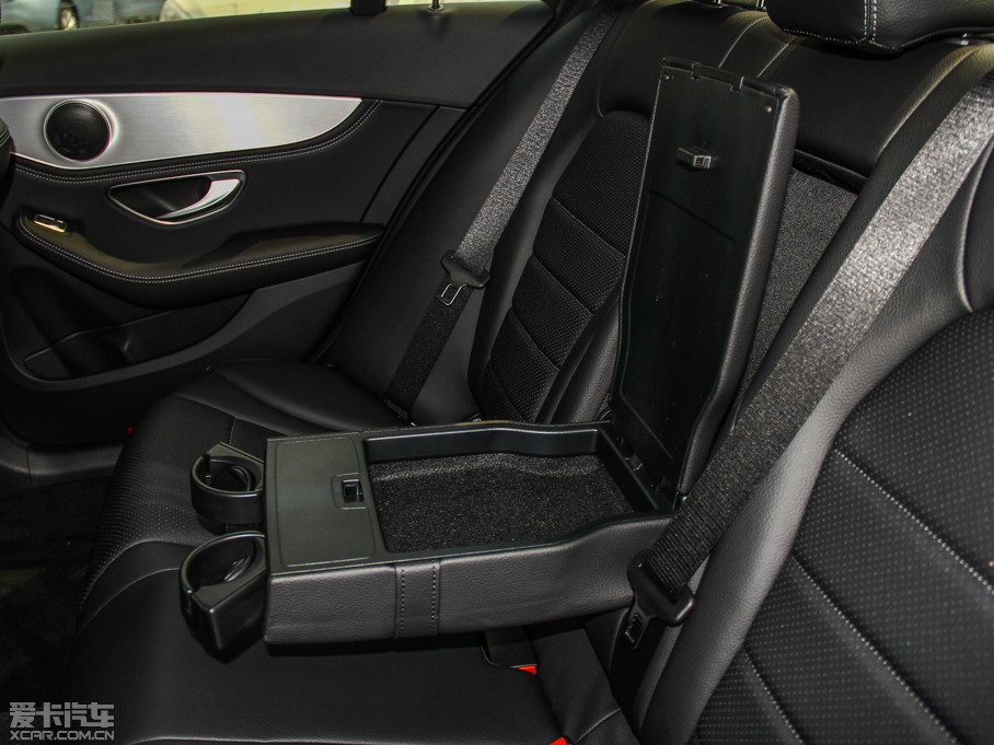 2015YC C 200 4MATIC \(yn)